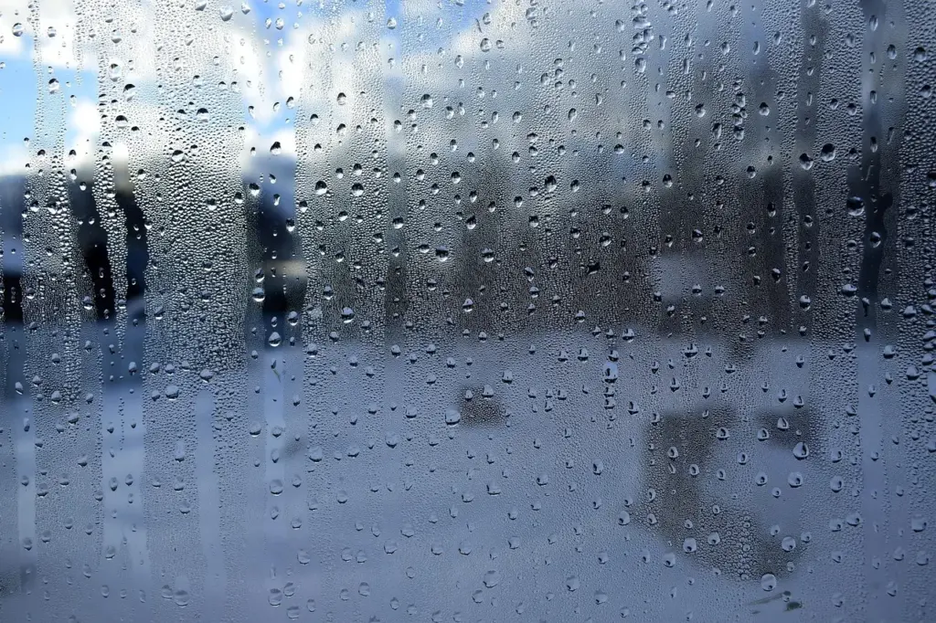 7 budgetvenlige hyggeidéer til regnvejrsdage