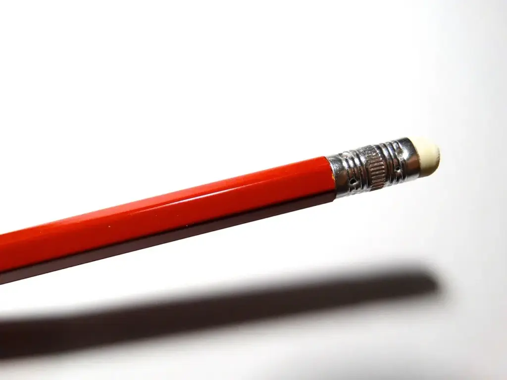 9 idéer til stempler skåret i viskelæder