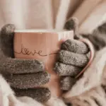 9 musthaves til din kapselgarderobe til efteråret