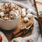 Her er 8 ting du skal bruge til den perfekte hyggeaften med veninderne!