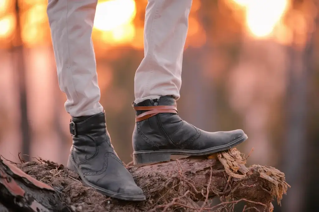 Sådan styler du cowboystøvler til hverdag